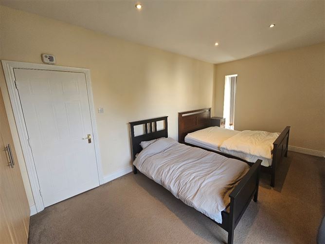 Photo 38 of 43 — Malin House, Waterville Terrace, Blanchardstown, Dublin 15, Co. Dublin