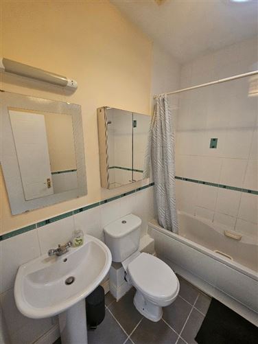 Photo 39 of 43 — Malin House, Waterville Terrace, Blanchardstown, Dublin 15, Co. Dublin