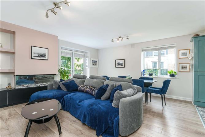 8 Eaton Way, Rathcoole, Co. Dublin