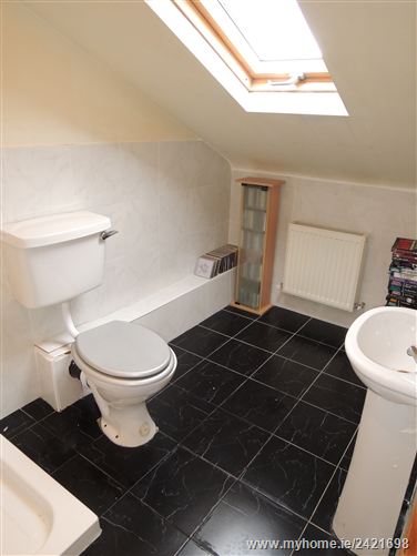 27, Dale Park Road, Aylesbury, Tallaght,  Dublin 24
