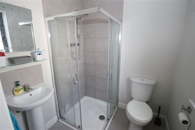 1 Elder Heath Glade, Kiltipper, Dublin 24
