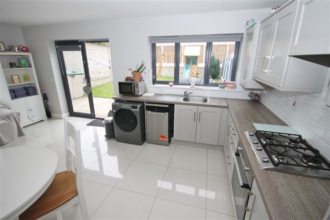 1 Elder Heath Glade, Kiltipper, Dublin 24