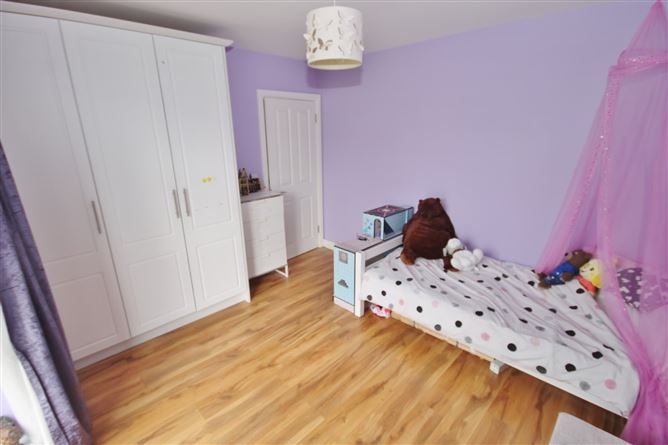 1 Elder Heath Glade, Kiltipper, Dublin 24