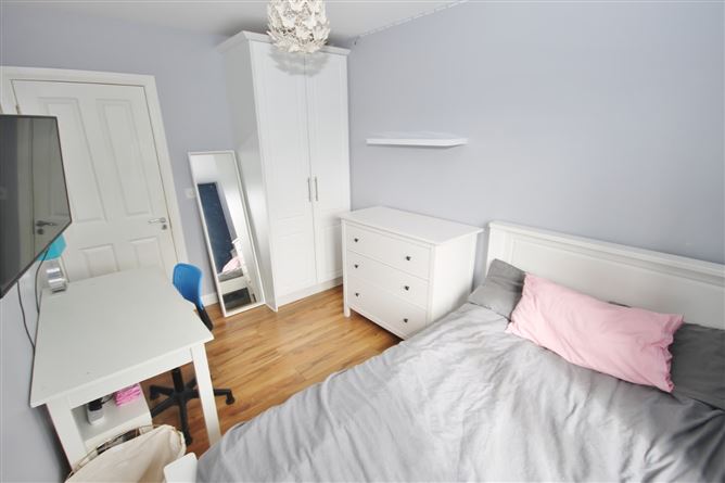 1 Elder Heath Glade, Kiltipper, Dublin 24