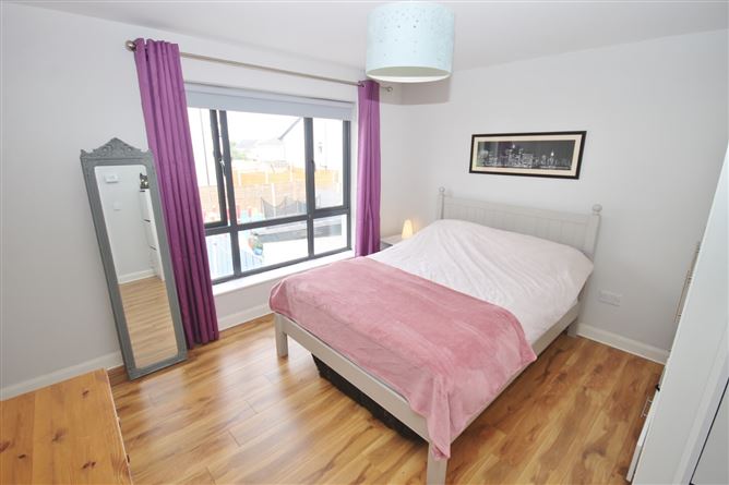 1 Elder Heath Glade, Kiltipper, Dublin 24