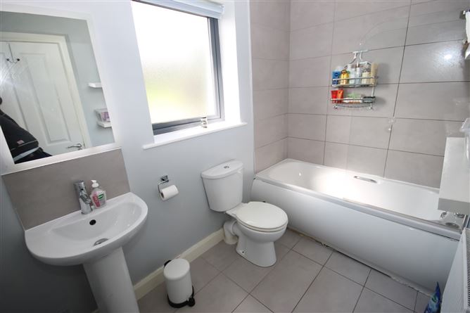 1 Elder Heath Glade, Kiltipper, Dublin 24