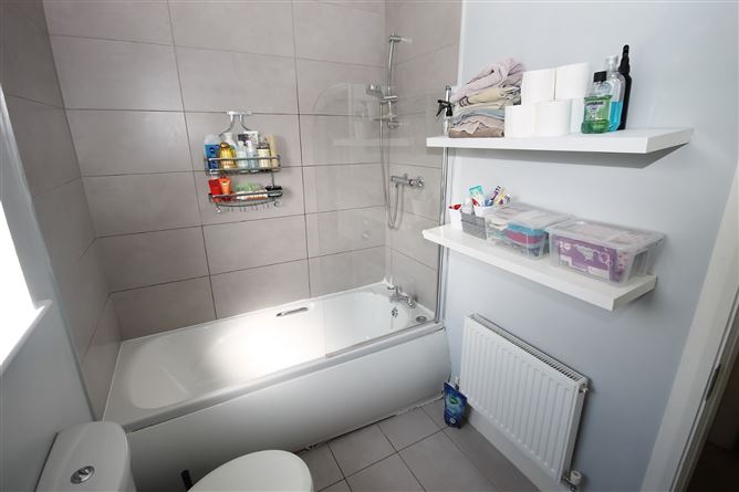 1 Elder Heath Glade, Kiltipper, Dublin 24