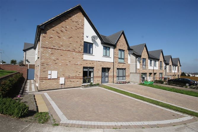 1 Elder Heath Glade, Kiltipper, Dublin 24