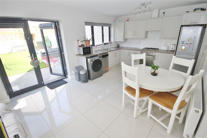 1 Elder Heath Glade, Kiltipper, Dublin 24
