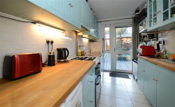 172 Briarfield Grove, Kilbarrack, Dublin