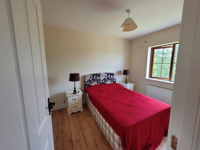 No 5 Spa Brae, Kinlough, Leitrim