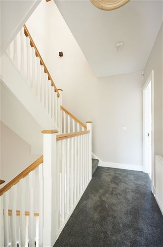 9 Norabrook, Howth Road, Clontarf,   Dublin 3
