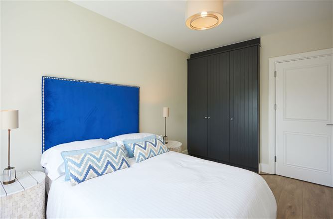 9 Norabrook, Howth Road, Clontarf,   Dublin 3