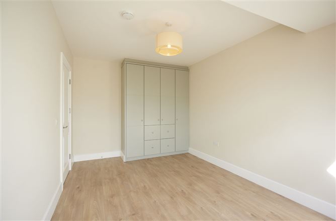 9 Norabrook, Howth Road, Clontarf,   Dublin 3