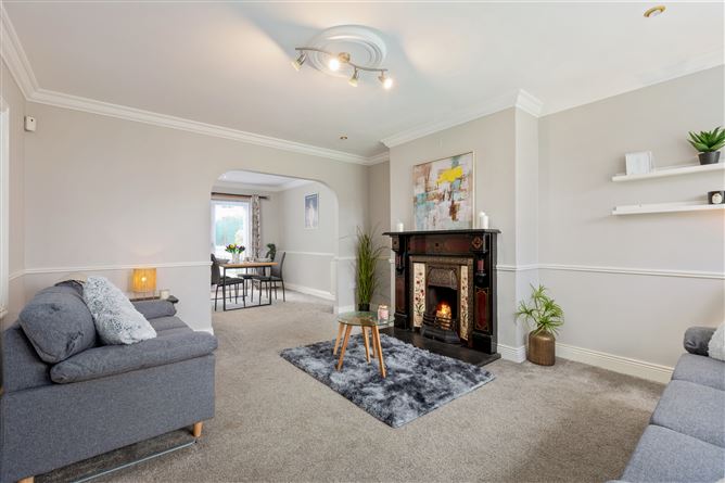 Photo 4 of 14 — 4 Orby Avenue, Leopardstown, Dublin 18