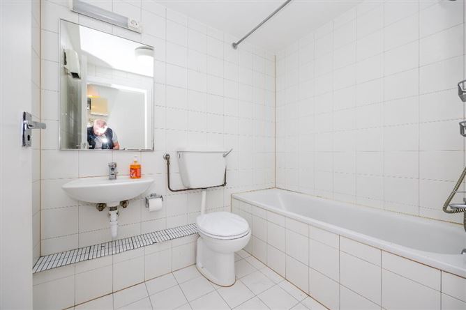 Linnbhla, 25 Santry Cross, Dublin 11, Dublin