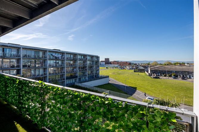 Linnbhla, 25 Santry Cross, Dublin 11, Dublin