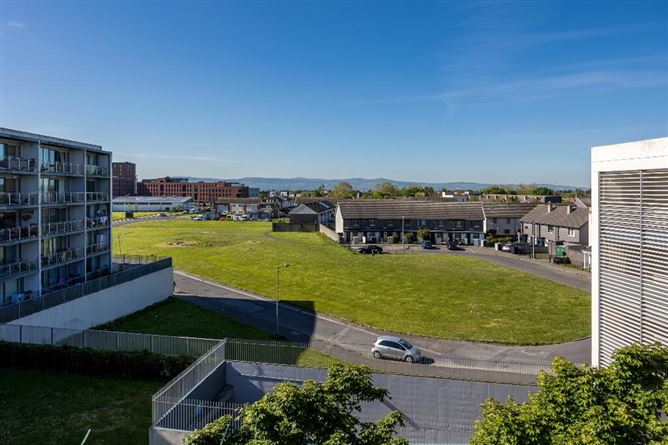 Linnbhla, 25 Santry Cross, Dublin 11, Dublin