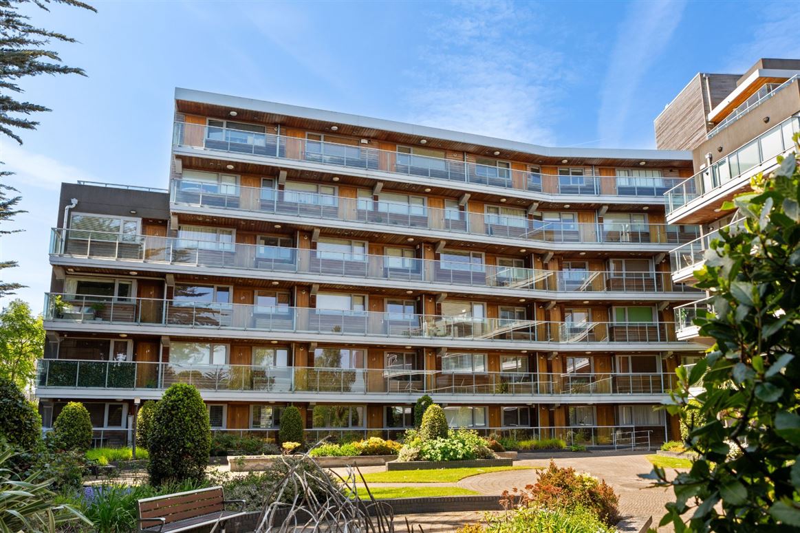 25 Booterstown Wood, Booterstown Avenue, Blackrock, Co. Dublin