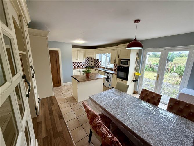 7 Cherryvale, Ballyhaunis, County Mayo