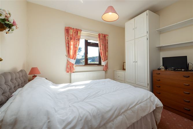 “The Willows”, Sarshill, Kilmore Village, Wexford