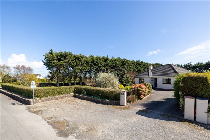 “The Willows”, Sarshill, Kilmore Village, Wexford