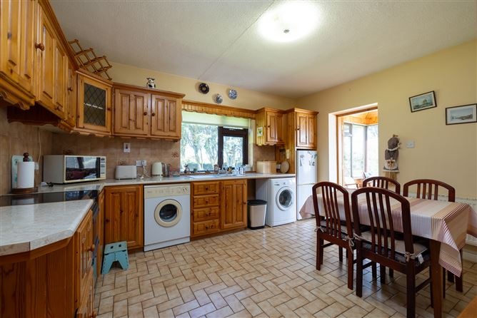 “The Willows”, Sarshill, Kilmore Village, Wexford