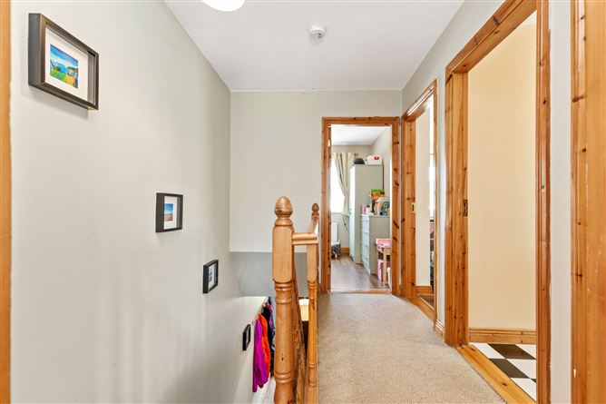 Photo 14 of 24 — 17 The Village, Ballylinan, Co. Laois