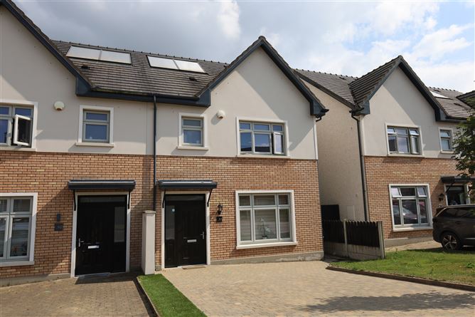 41 The Lawn, Janeville, Carrigaline, Cork