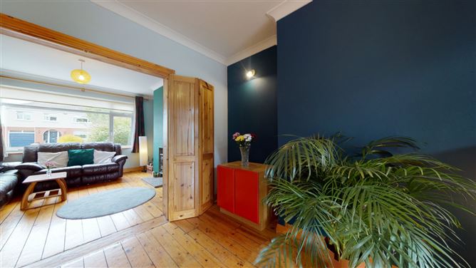 36 Pinewood Avenue, Glasnevin, Dublin 11.