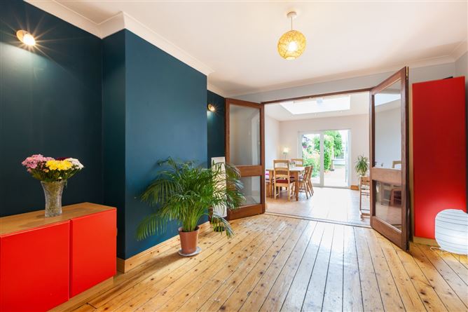36 Pinewood Avenue, Glasnevin, Dublin 11.