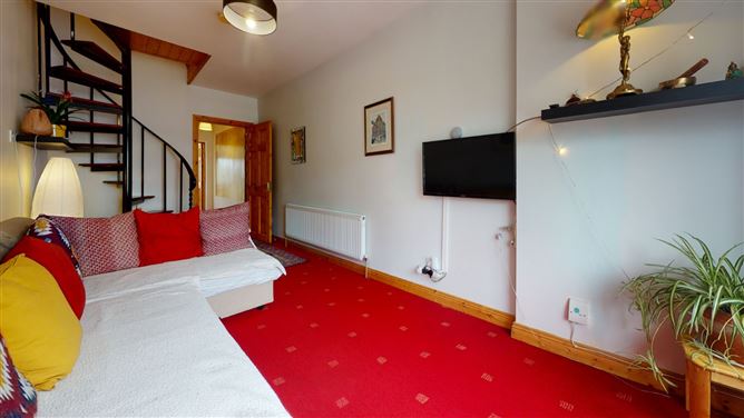 36 Pinewood Avenue, Glasnevin, Dublin 11.