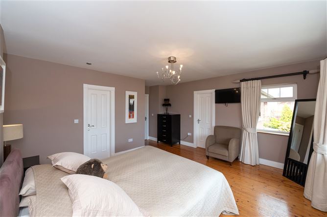 2 Hayfield, Model Farm Road, Cork