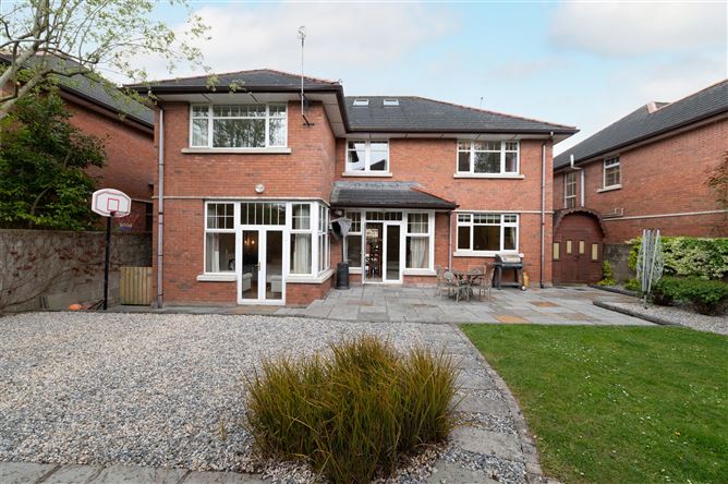 2 Hayfield, Model Farm Road, Cork