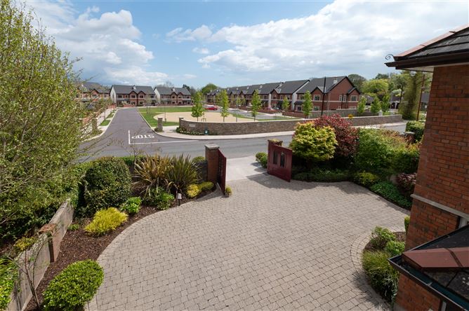 2 Hayfield, Model Farm Road, Cork