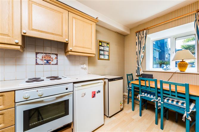 32 Crannagh Castle, Rathfarnham, Dublin 14