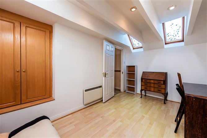 32 Crannagh Castle, Rathfarnham, Dublin 14