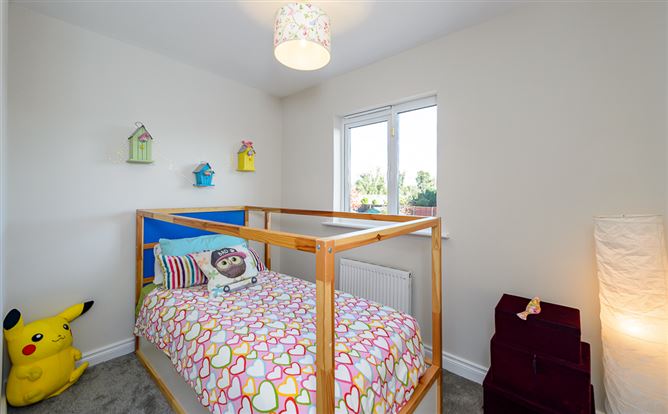 22 Clonmaggaddan Fort, Navan, Meath