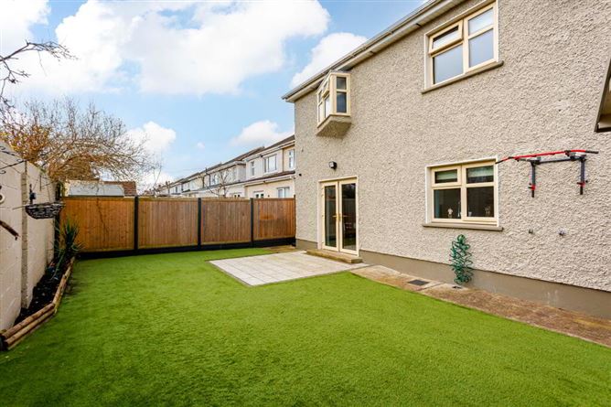 1a Hillcrest Heights, Lucan, Dublin