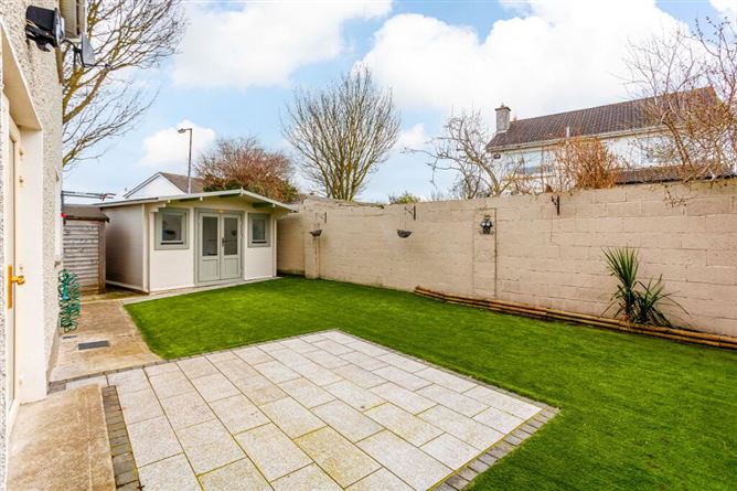 1a Hillcrest Heights, Lucan, Dublin