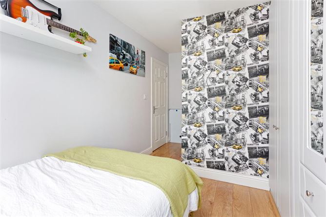 1a Hillcrest Heights, Lucan, Dublin