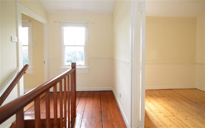 5 Sallynoggin Villas, Glenageary Road Upper, Dun Laoghaire, Dublin