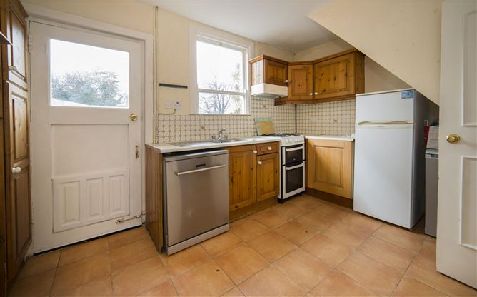 5 Sallynoggin Villas, Glenageary Road Upper, Dun Laoghaire, Dublin