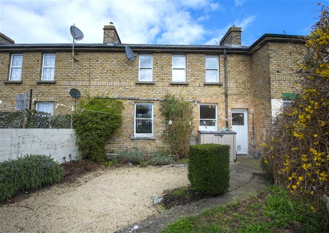 5 Sallynoggin Villas, Glenageary Road Upper, Dun Laoghaire, Dublin