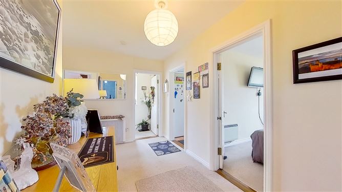 Apt 1, Valley Of The Diamonds, Pier Rd, Enniscrone, Co. Sligo.