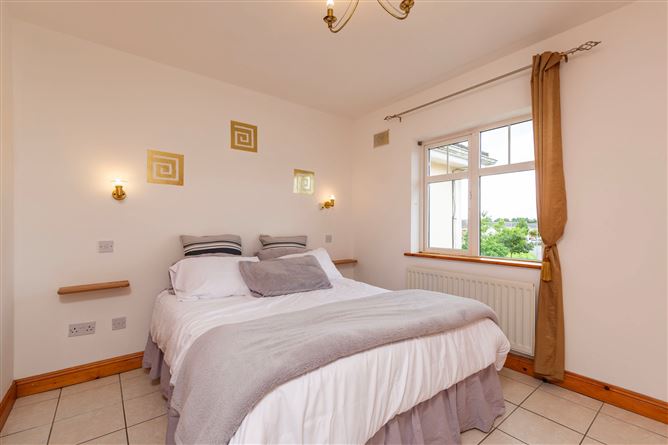 51 Woodview, Castlebridge, Co. Wexford