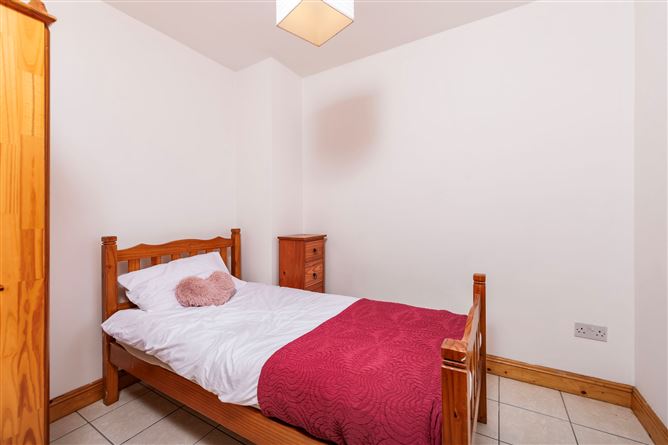 51 Woodview, Castlebridge, Co. Wexford