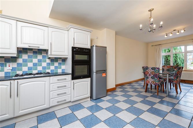 51 Woodview, Castlebridge, Co. Wexford