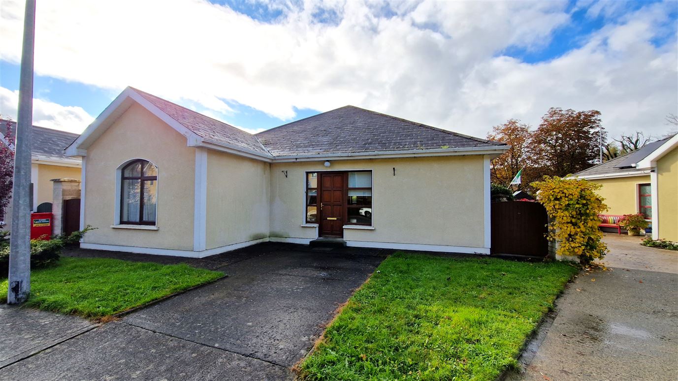 3 Ailesbury Court, Cahir Road, Clonmel, Tipperary Dougan FitzGerald