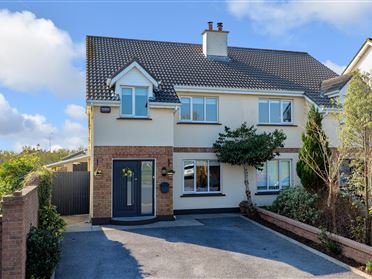 Image for 32 Cluain Mhór, Knocknacarra, Galway City